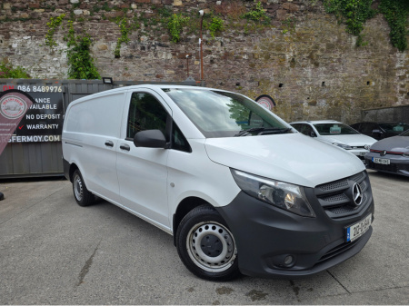 2021 Mercedes-Benz Vito 114 KA/L FWD 6DR €16,000