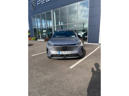 2025 Peugeot 5008 BEV 73kwh 210hp Allure