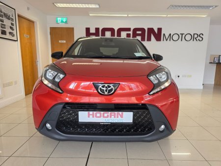 2022 Toyota Aygo X Design 4DR * BEST SPEC * €15,750