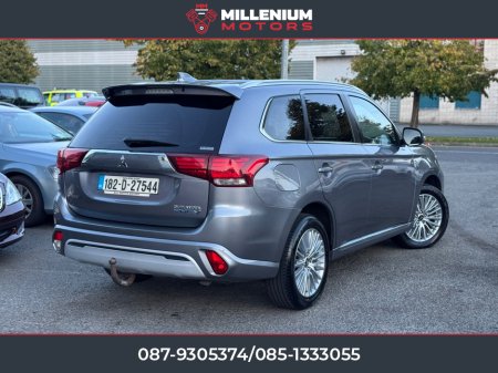 2018 Mitsubishi Outlander TOP SPEC 2.4  PHEV €17,950