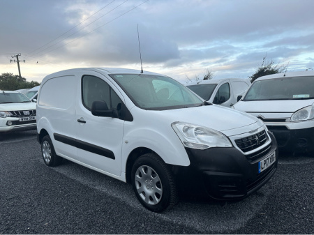 2017 Peugeot Partner 850 S L1 BLUE HDI