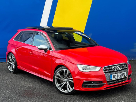 2014 Audi S3 QUATTRO 2.0 TFSI // TILT & SLIDE OPENING PAN ROOF // 300 BHP ALL-WHEEL-DRIVE // LEATHER POWERED & HEATED SPORT SEATS €23,900