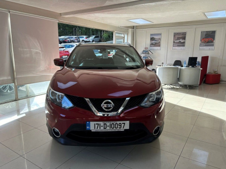 2017 Nissan Qashqai SV 1.2 CVT Auto €17,995