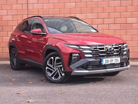 2025 Hyundai Tucson Platinum Model Plug in Hybrid Automatic with Panomaric Sunroof.