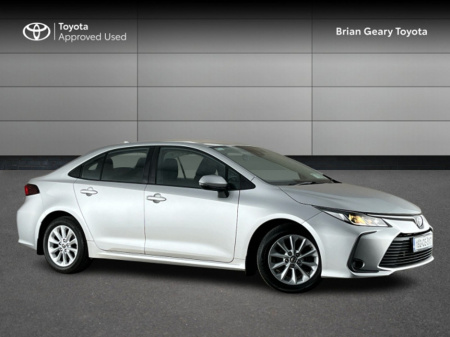 2019 Toyota Corolla 1.6 PETROL AURA SALOON