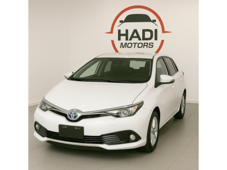2016 Toyota Auris Hybrid Sol €12,950