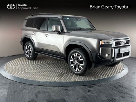 2025 Toyota Landcruiser Upgraded Alloys + Rails
