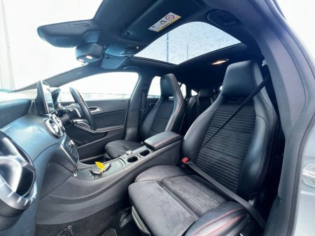 2015 Mercedes-Benz CLA Class CLA250 SHOOTING BRAKE AMG-LINE 1.6 AUTO // PANORAMIC SUNROOF // FULL SERVICE HISTORY // ADAPTIVE CRUISE CONTROL €18,900