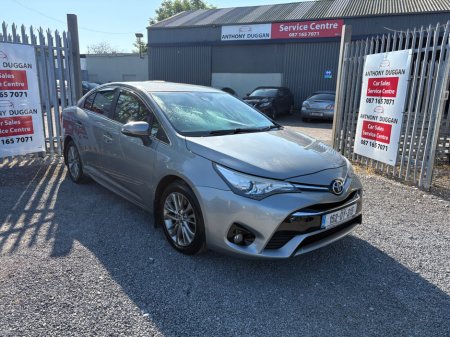 2015 Toyota Avensis 2.0 D-4D Luna Saloon