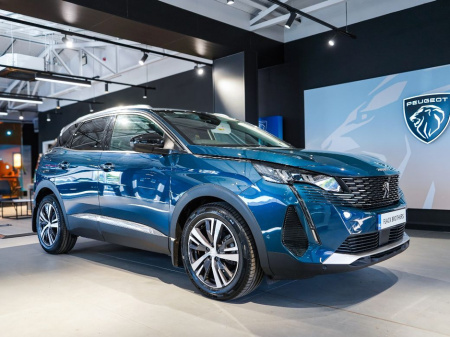 2023 Peugeot 3008 FL Allure 1.2 130 6.3 4DR
