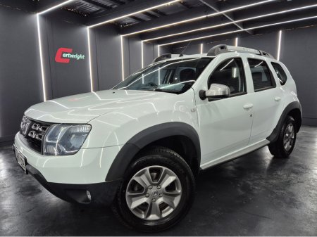 2017 Dacia Duster SIGNATURE 1.5 DCI 110 4 4DR