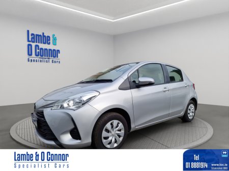 2019 Toyota Vitz 1.0 AUTOMATIC *** SILVER MET *** VERY LOW MILES ****REVERSE CAMERA **** LANE ASSIST **** IMMOBILISER  ****