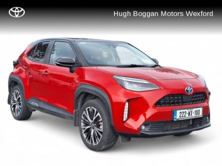 2022 Toyota Yaris Cross CROSS SOL HYBRID WITH ONLY 40000 KMS!