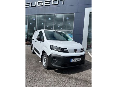 2025 Peugeot Partner 