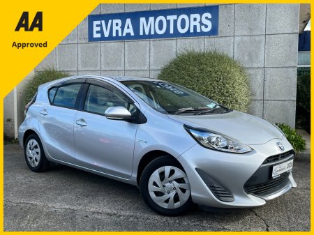 2020 Toyota Aqua AUTOMATIC HYBRID 1.5 PETROL //REVERSE CAMERA//
