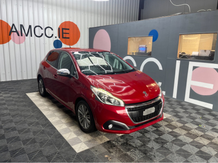 2015 Peugeot 208 1.2 PETROL / 53k KMs / ADAPTIVE CRUISE & MORE