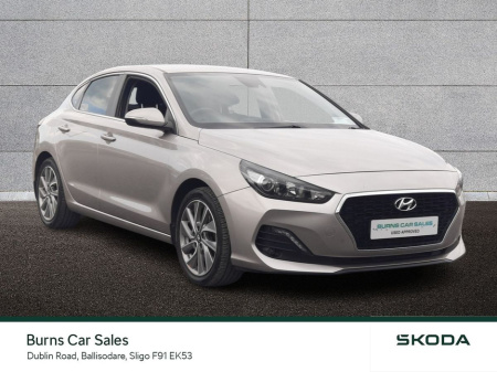 2019 Hyundai i30 FastBack Diesel €18,900