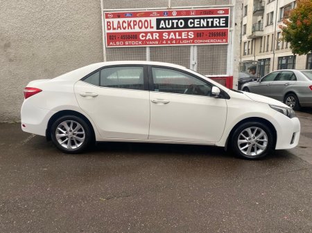 2016 Toyota Corolla 1.4 D-4D LUNA 4DR