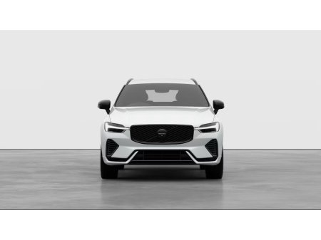2026 Volvo XC60 Crystal White XC60 Ultra Black Edition