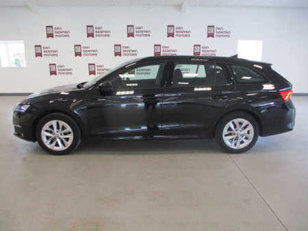 2024 Skoda Octavia Selection 2.0TDI 115HP €33,950