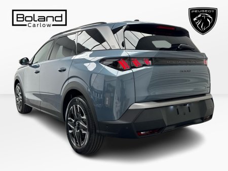 2025 Peugeot 5008 ALLURE HYBRID *IN STOCK* €110 P/W 3YRS €52,670