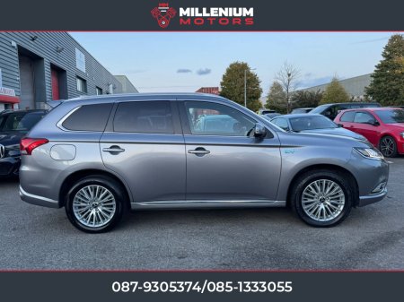 2018 Mitsubishi Outlander TOP SPEC 2.4  PHEV €17,950