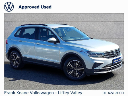 2023 Volkswagen Tiguan LIFE AUTO 2.0TDI 150BHP *REAR VIEW CAMERA* *HEATED SEATS* *APPLE CAR PLAY/ANDRIOD AUTO*