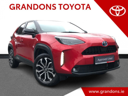 2024 Toyota Yaris Cross LUNA SPORT - GRANDONS