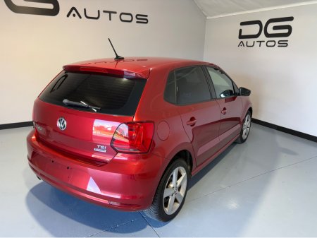 2016 Volkswagen Polo LOW KMs - HALF LEATHER- HEATED SEATS €12,950