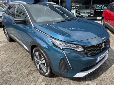 2025 Peugeot 5008 