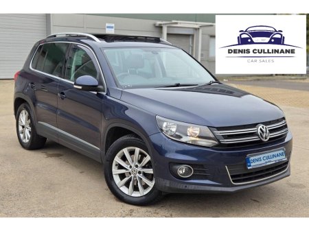 2016 Volkswagen Tiguan SPORT 2.0 TDI 110HP | BEAUTIFUL HIGH SPEC EXAMPLE WITH LOW KMS | SOLD WITH WARRANTY | FINANCE AVAILABLE | TRADE INS CONSIDERED | WALKAROUND VIDEO ON REQUEST.