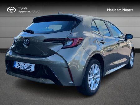 2025 Toyota Corolla  €31,000