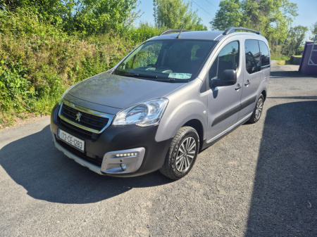 2017 Peugeot Partner TEPEE OUTDOOR 100BHP 5 5DR A €13,750