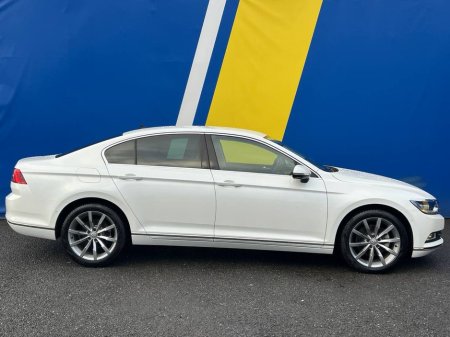 2019 Volkswagen Passat HIGHLINE 2.0 TDI * HIGH SPEC * // FULL SERVICE HISTORY // LEATHER HEATED COOLED SEATS // 360 PARKING SENSORS €25,900