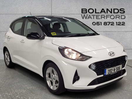 2020 Hyundai i10 i10 Deluxe Plus w.2 Tone Roof From €51 per week