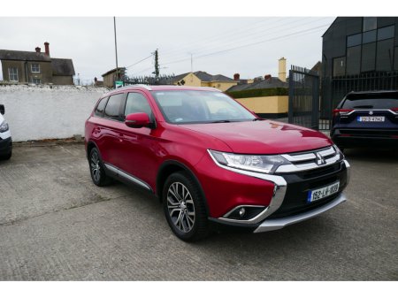 2015 Mitsubishi Outlander 16MY 4WD 6 6MT 7S 4DR €13,500