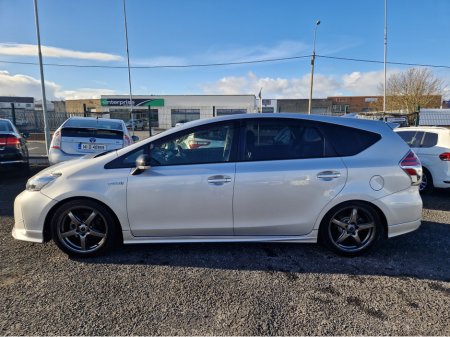 2016 Toyota Prius DAA-ZVW40W ALPHA €16,950