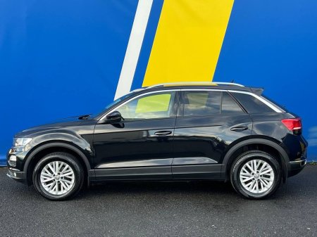 2021 Volkswagen T-Roc DESIGN 1.0 TSI // TAXED 04/26 // APPLE CARPLAY/ANDROID AUTO // 16