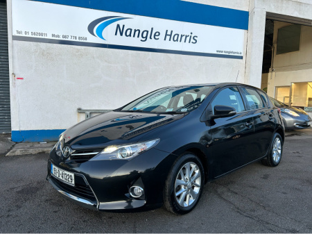 2015 Toyota Auris 1.33 VVT-I ICON DUAL.  FINANCE AVAILABLE. TRADE IN WELCOME. www.nangleharris.ie. ALL CARS CHECKED WITH MOTORCHECK.IE CALL 01 5620011 €11,900