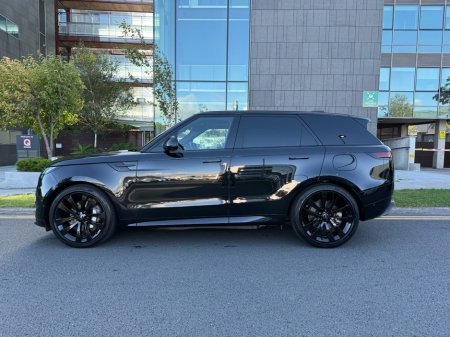 2024 Land Rover Range Rover Sport P550e Autobiography €104,950