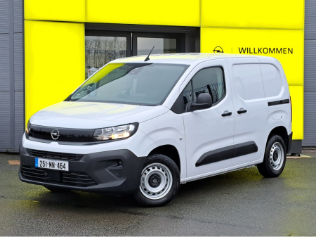 2025 Opel Combo KOMFORT L1H1 1.5TD 100BHP   **PLYLINED** €20,285