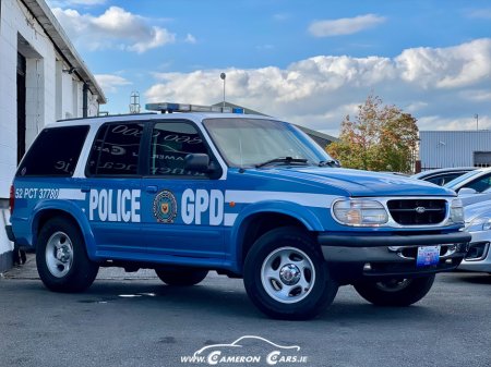 2000 Ford Explorer NORTH FACE 4WD V6 POLICE CAR €14,950