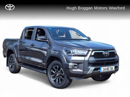 2024 Toyota Hilux 2.8 INVINCIBLE AUTOMATIC + VAT!