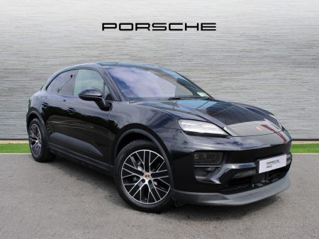 2025 Porsche Macan 4 Electric €82,500
