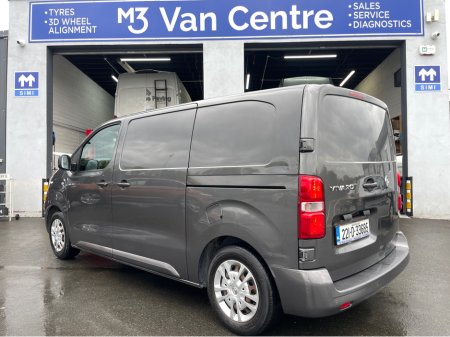 2022 Opel Vivaro 2022 VAUXHALL VIVARO F2700 PRO S/S 6DR €16,950