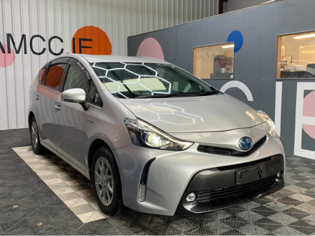 2019 Toyota Prius Alpha 1.8 HYBRID AUTOMATIC 7 SEATER / 62k KMs / Cruise Control & Reverse Camera