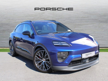 2025 Porsche Macan 4S Electric