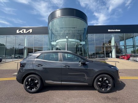 2025 Kia Sportage Kia Sportage K2, *7 YEAR WARRANTY* *3 year AA* smart entry, Wireless Smartphone Control, Multi-Function Steering Wheel