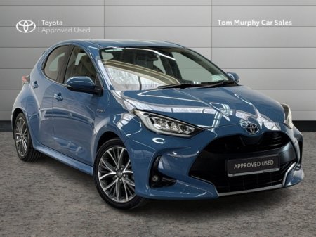 2022 Toyota Yaris YARIS HYBRID PLATINUM