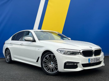 2017 BMW 5 Series 523d M-SPORT AUTO // ALCANTARA M-SPORT SEATS // FULL SERVICE HISTORY // 360 DEGREE PARKING CAMERAS & SENSORS
